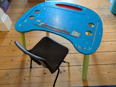 Photo of free Child's desk and chair (Fiveways BN1) #1