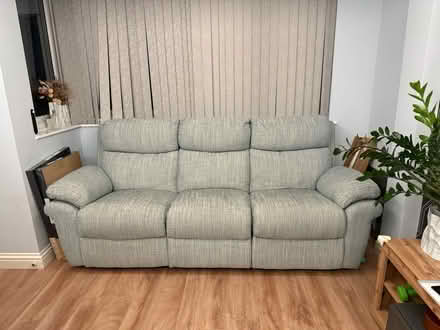 Photo of free Sofa to dismantle (New Malden KT3) #2