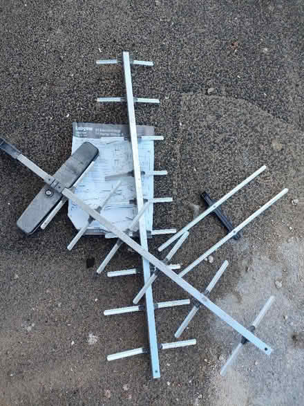 Photo of free Labgear TV Aerial (Nether Kellet LA6) #1