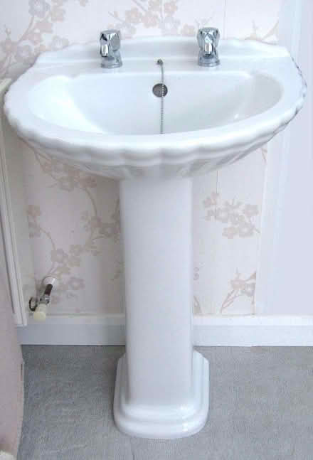 Photo of free Refurbished washbasin and pedestal (Top Amersham HP6) #2
