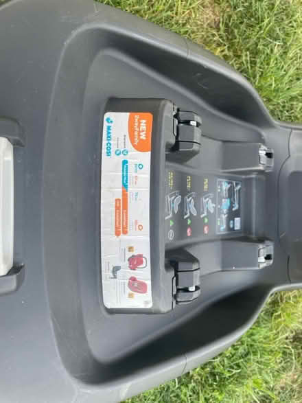 Photo of free Maxi Cosy ISOfix car seat base (East Peckham) #2