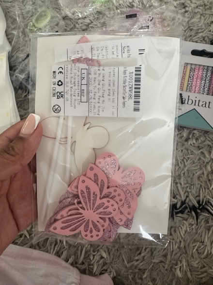Photo of free Girls party things (Croydon) #3