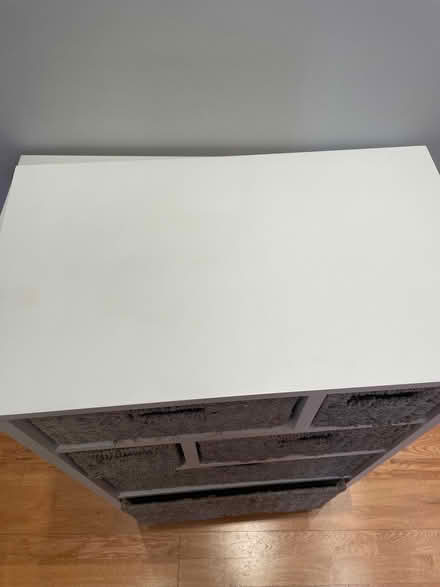 Photo of free White Basket Storage Unit with 6 Seagrass Baskets (Knightsbridge SW7) #1