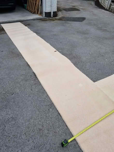 Photo of free Carpet offcut. (Lakeside LA12) #2