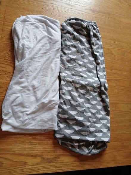 Photo of free Cot bed fitted sheets (Parkhead EH11) #1
