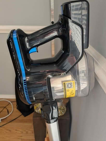 Photo of free Inse Cordless Stick Vacuum (Broadview) #3
