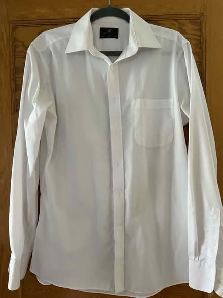 Photo of free White formal men shirts (TW2) #3