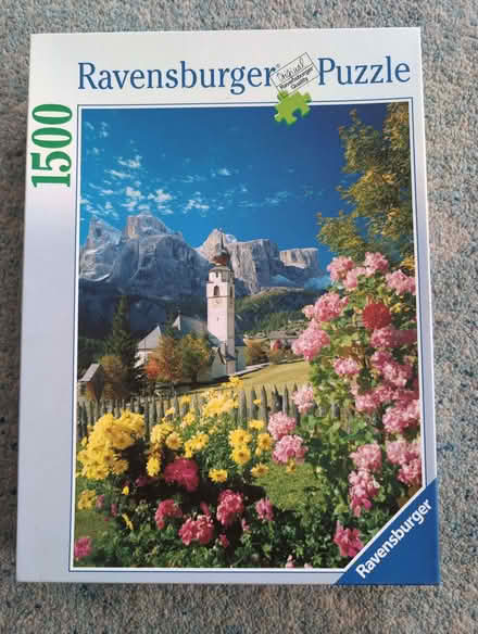 Photo of free Jigsaw 1500 piece (Darby Green GU17) #1