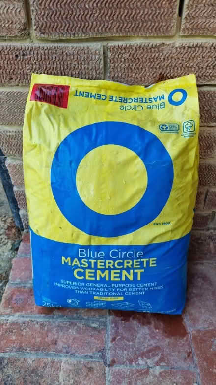 Photo of free Builders cement and hydrated lime (East Grinstead (RH19)) #3