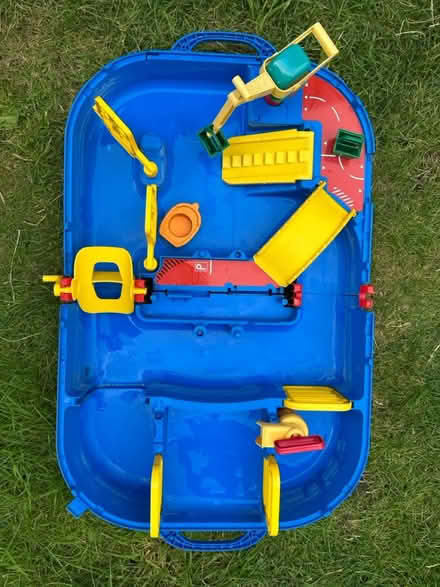 Photo of free AquaPlay LockBox Water Table Tray (DA1) #2