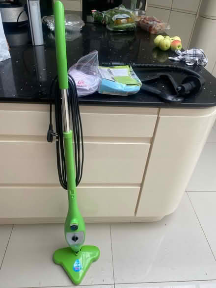 Photo of free H20 steam mop (High Wycombe HP11) #1