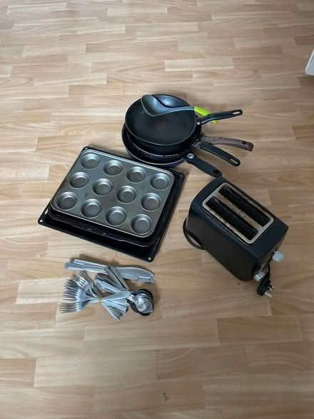 Photo of free Kitchen ware (Chiswick W4) #1