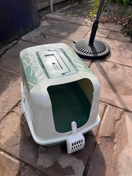 Photo of free Covered cat litter tray (no door) (North City NR3) #1