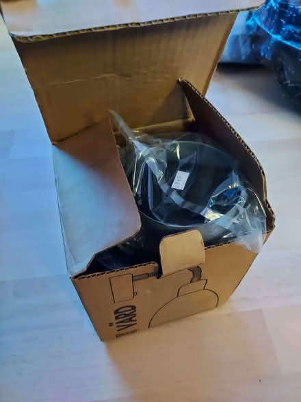 Photo of free IKEA Vard Wall Lamp (Morley Green SK9) #2