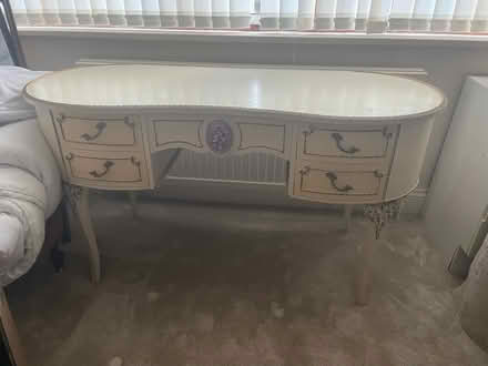 Photo of free Dressing table (Stratford upon avon) #1