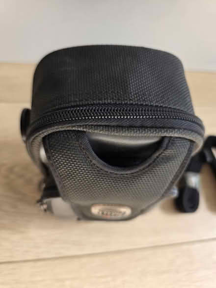 Photo of free Small compact camera bag (Brentwood CM13) #2