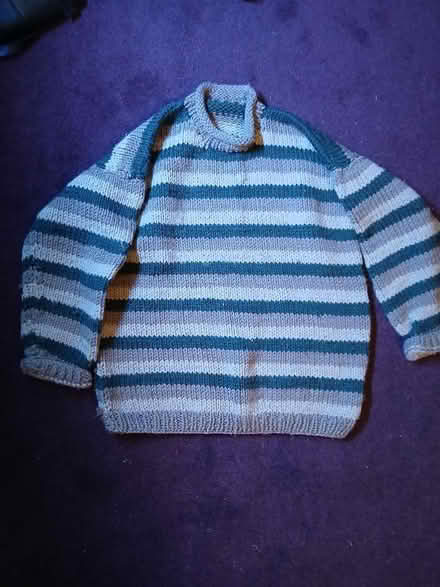 Photo of free Handmade chunky knit jumper (Odd Down) #1
