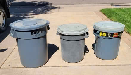 Photo of free Heavy duty plastic trash cans (Near Mississippi and Dayton) #1