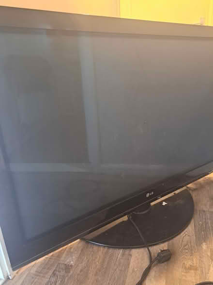 Photo of free Tv 60 inch or more possibly (Old colwyn) #1