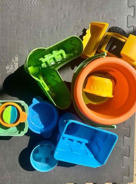 Photo of free Sand toys (Fremont High) #1