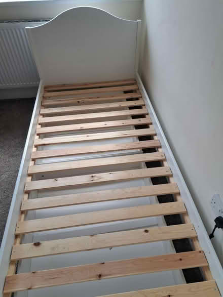 Photo of free Single bed (NE96TP) #2