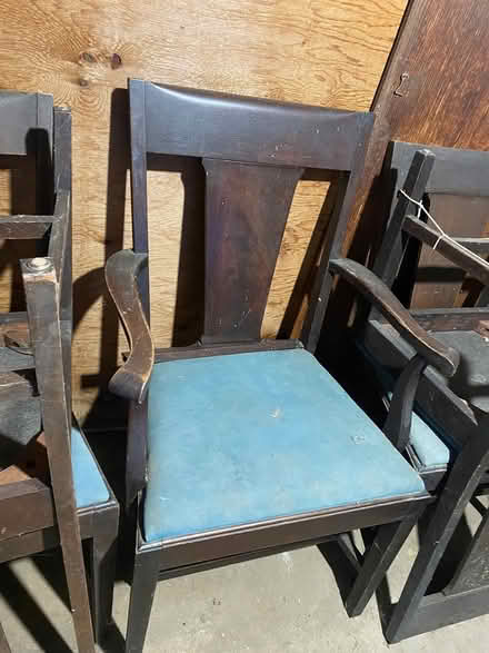 Photo of free Curbside Newburyport furniture (North Atkinson St. Newburyport) #4