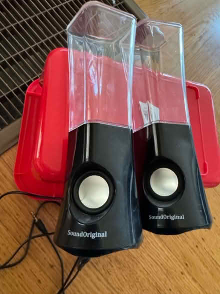 Photo of free Speakers (Alameda) #1