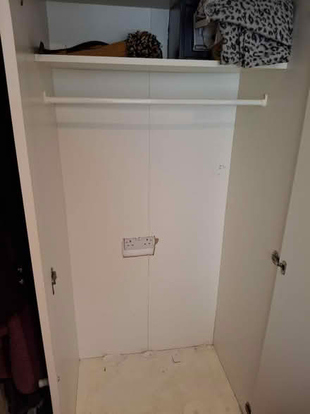 Photo of free White wardrobe (Dukinfield) #2
