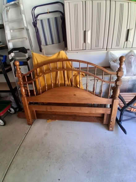 Photo of free full/queen bed (northwest westland.) #1