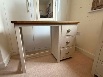 Photo of free Dressing table, Mirror and Chair (Ex70ep) #4