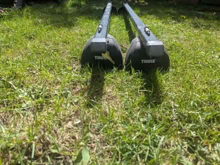 Photo of free Thule Roof Bars + Fitting Pack for Mazda3 2004-08 (West Wickham BR4) #2