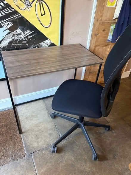 Photo of free Office chair and small desk (Skipton BD23) #4
