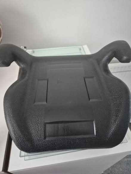 Photo of free Booster seat (Hoddesdon EN11) #1