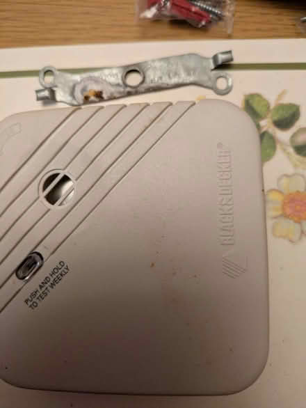 Photo of free Smoke Alarm and Escape Light (BS16) #4