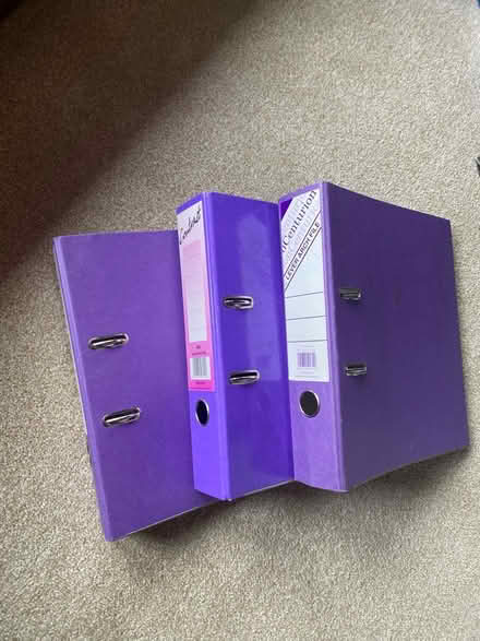 Photo of free A4 Folders - 1, 2 or 3 (WR15 Leigh Sinton) #1