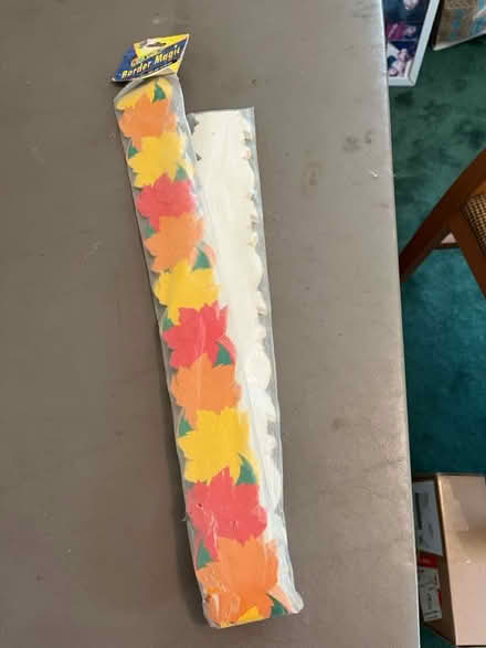 Photo of free Bulletin board border paper (Eastchester) #1