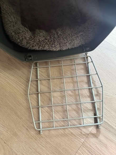 Photo of free Cat carry case (Oswestry SY11) #3