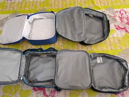 Photo of free Lunch boxes (Purley CR2) #2