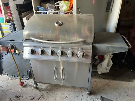 Photo of free Gas BBQ East Hanningfield (CM3 East Hanningfield.) #1