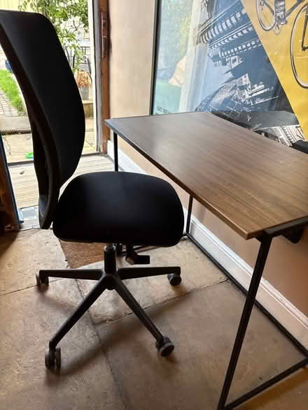 Photo of free Office chair and small desk (Skipton BD23) #3