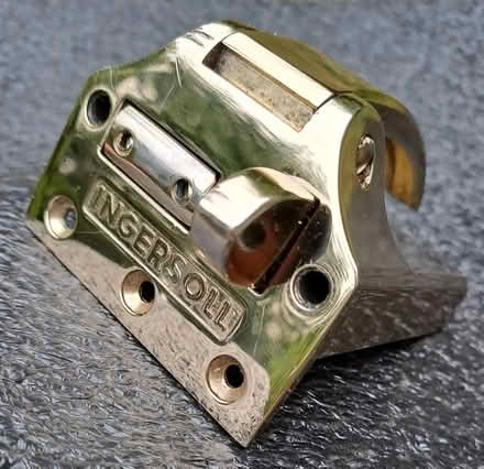 Photo of Ingersoll latch (Greenhill) #1