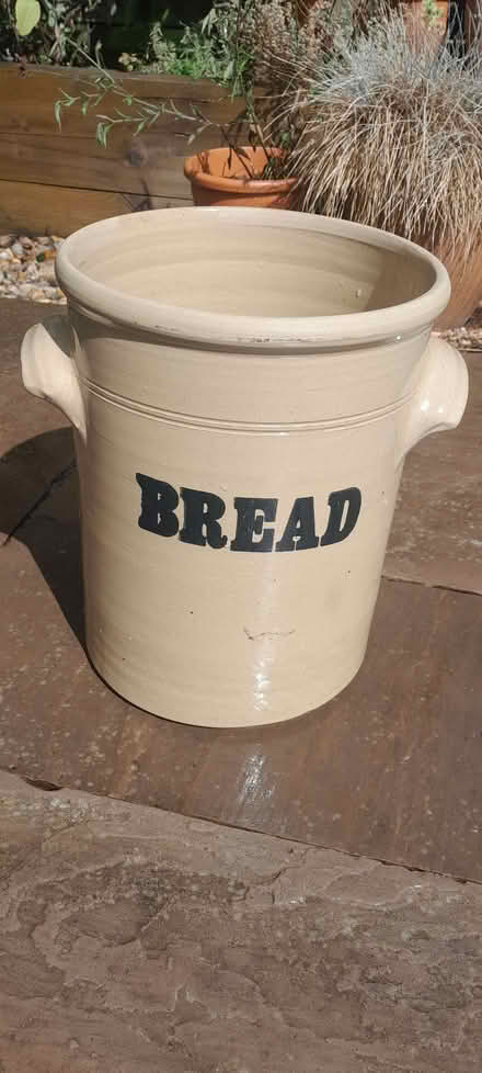 Photo of free Old bread pot (CO11) #1