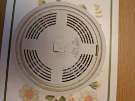 Photo of free Round Smoke Alarm (BS16) #1