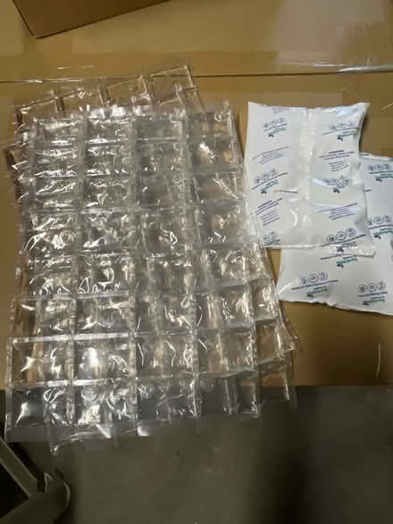 Photo of free Ice packs (Trelawny Circle L5n6n9) #1