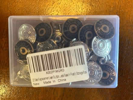 Photo of free 20 sets button/jean snaps (San Carlos-El Camino near Hull) #1