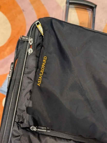 Photo of free Luggage 30kg (Forest Hill) #3