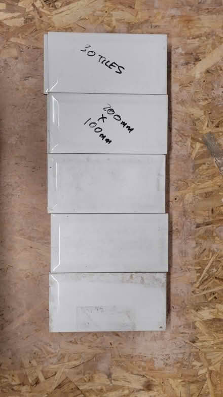 Photo of free White Tiles (CT8) #1