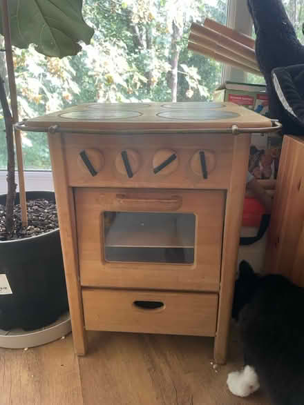 Photo of free Wooden Kids Play Oven (Hanger Lane) #1