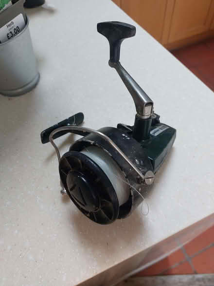 Photo of free Fishing reel,needs new line. (Ringmer BN8) #1