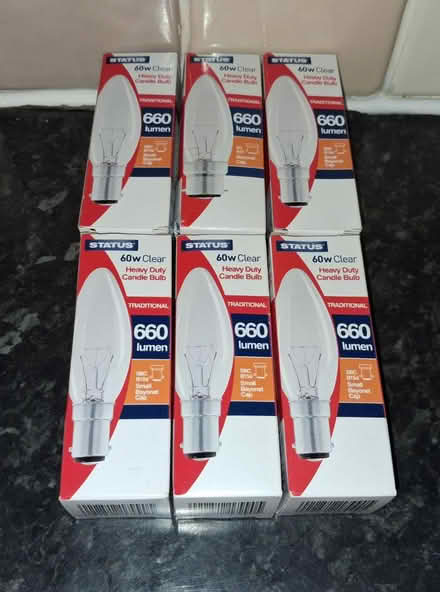 Photo of free Lightbulbs (LE2) #1